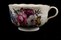 P131 - DERBY OZIER-MOLDED TEACUP 
