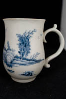 P138 - LIVERPOOL (RICHARD CHAFFERS & CO.) BLUE AND WHITE MUG 