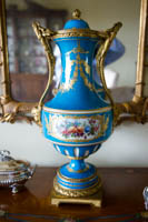 P030 - PAIR OF ORMOLU-MOUNTED SEVRES STYLE TURQUOISE-GROUND VASES AND COVERS 