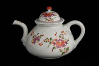 P068 - BÖTTGER TEAPOT AND A COVER