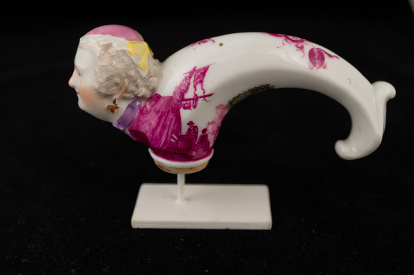 P156 - MEISSEN CANE HANDLE